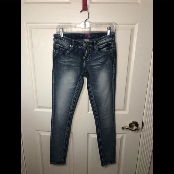 Wishful Park jeans  - Picture 1 of 4